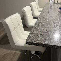 Set 4 Bar Stools 