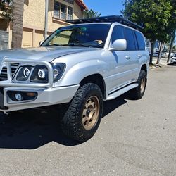 2004 Lexus LX 470