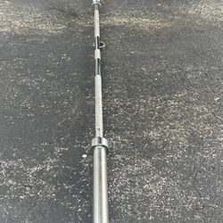 7 FOOT / 45 LB. OLYMPIC BARBELL BAR