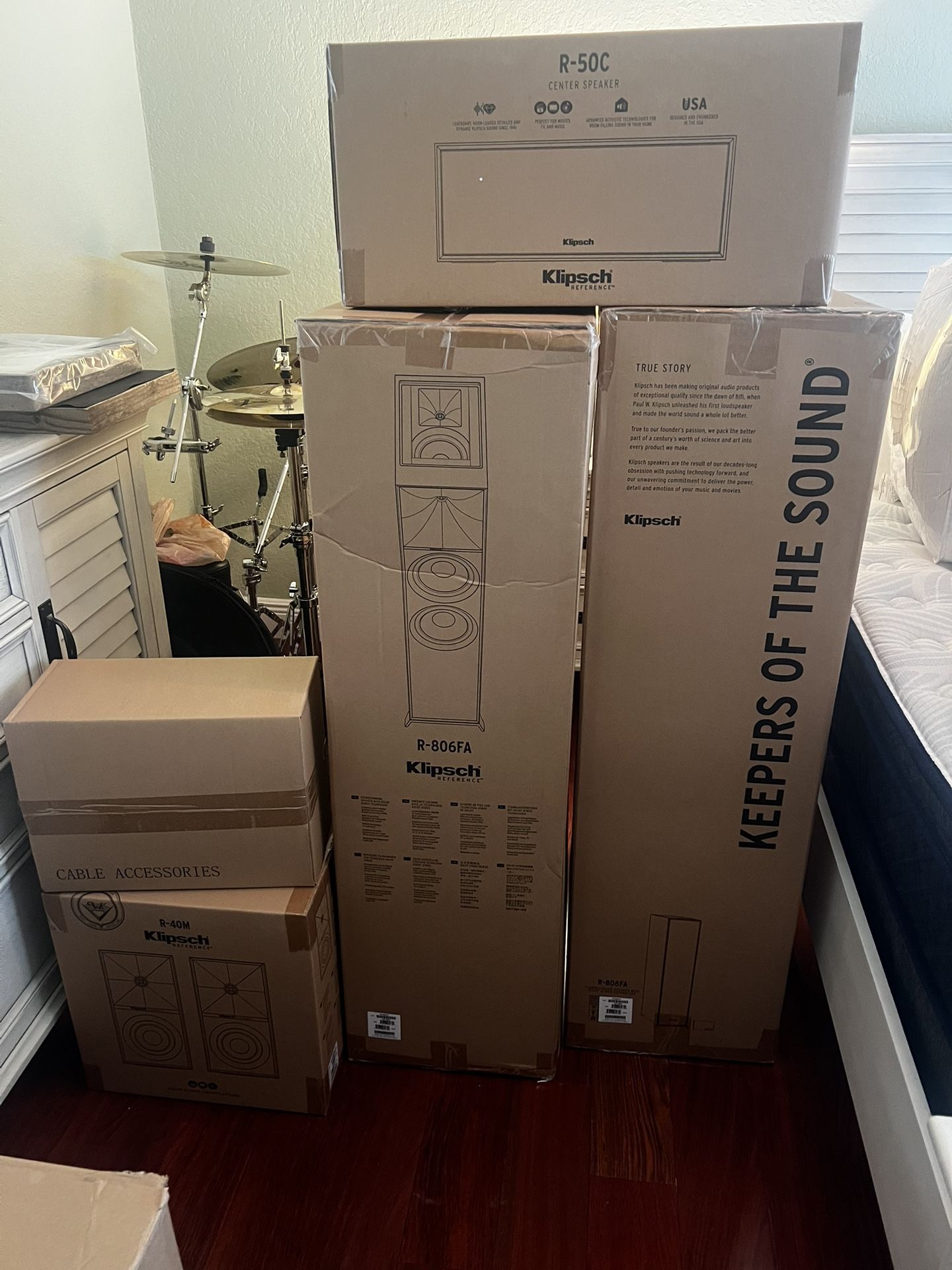 Klipsch Surround Sound Speaker System With Subwoofer