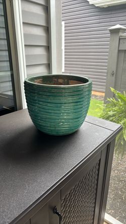 Teal Ribbed Ceramic Planter