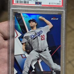 Clayton Kershaw /150 Topps Blue Refractor PSA 9