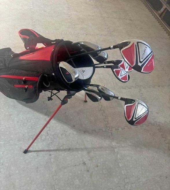 Boost Your Golf Game with Our Full Golf Set - Own the Green star tree