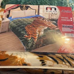 Queen Size Majestic Blankets 