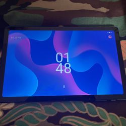 Android tablet for sell with pink glitter case.