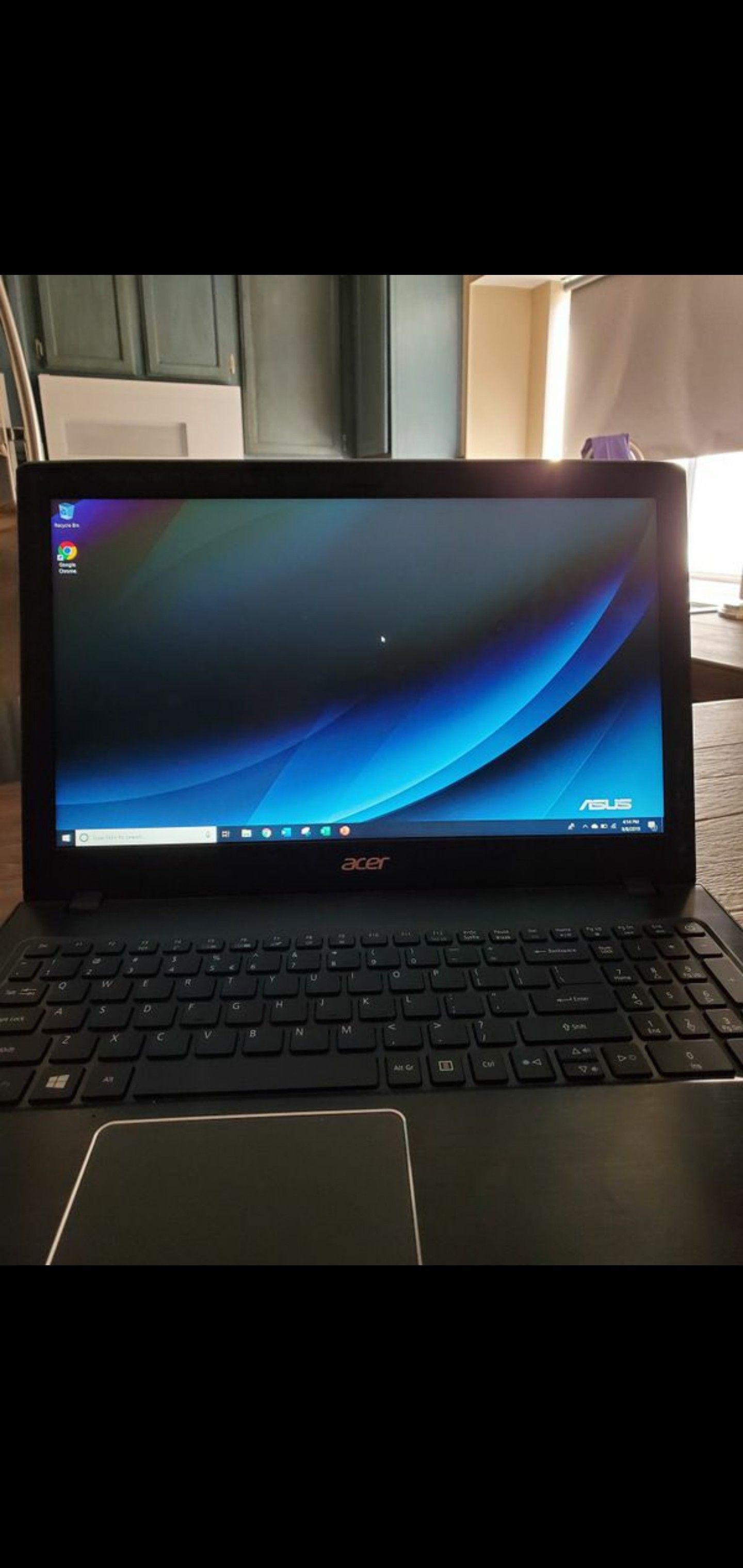 Acer laptop computer