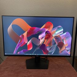 Dell 32” 4K Monitor (SE3223Q)