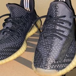 Yeezy 350 Carbon V2 Size 9 