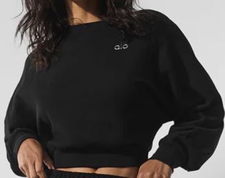 Alo crop sweater 