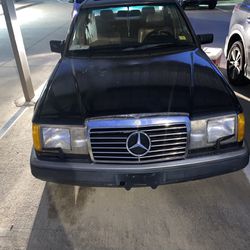 Mercedes 300E 1992