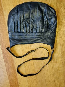 Quality soft leather black purse.