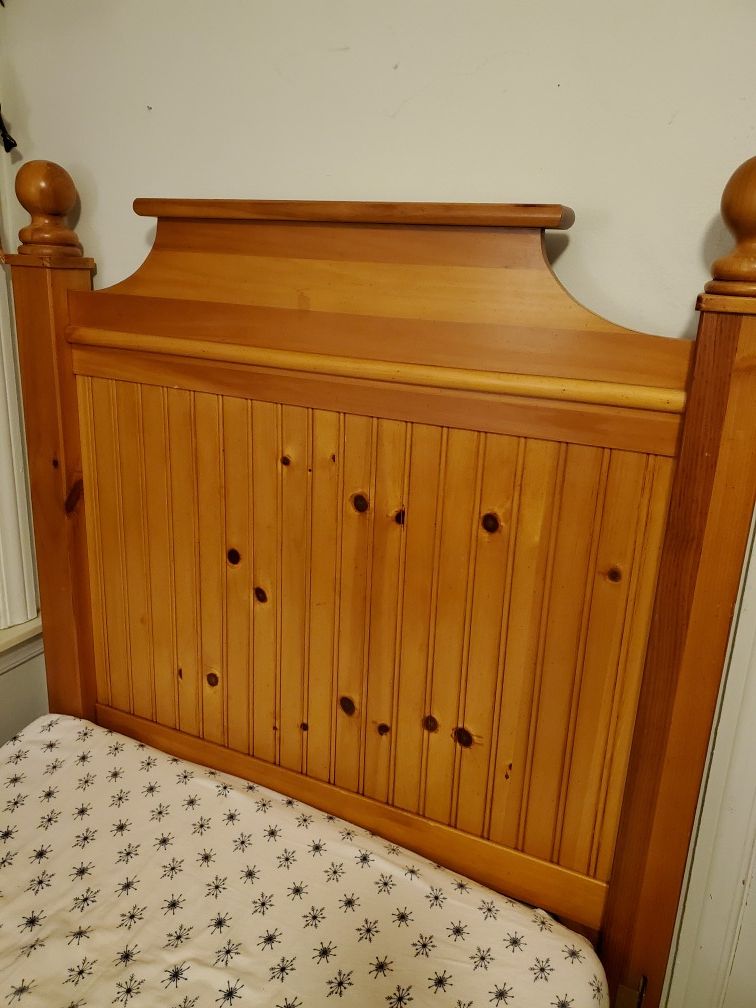 Twin knotty pine headboard (solid)