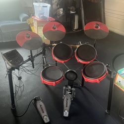 Alesis Nitro Mesh Electric Drum Kit, Donner dda-20 E-drum Amplifier And Pdp Drum Throne + Pro Mark Sticks 