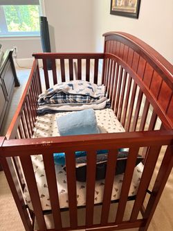 Baby Crib Free pick up