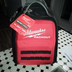 Mochila Milwaukee New