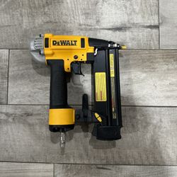 Dewalt Brad Nailer 18g 