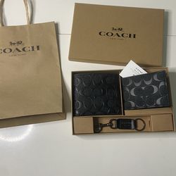 Coach Wallet embrassed C (NEED GONE ASAP)