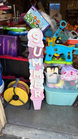 Summer sign