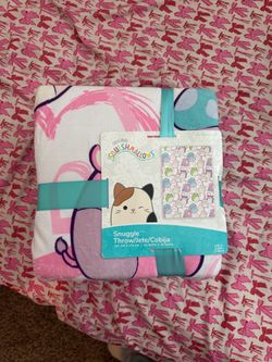 SQUISHMALLOWS BLANKET
