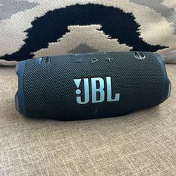 JBL charge 6 New Version 2025