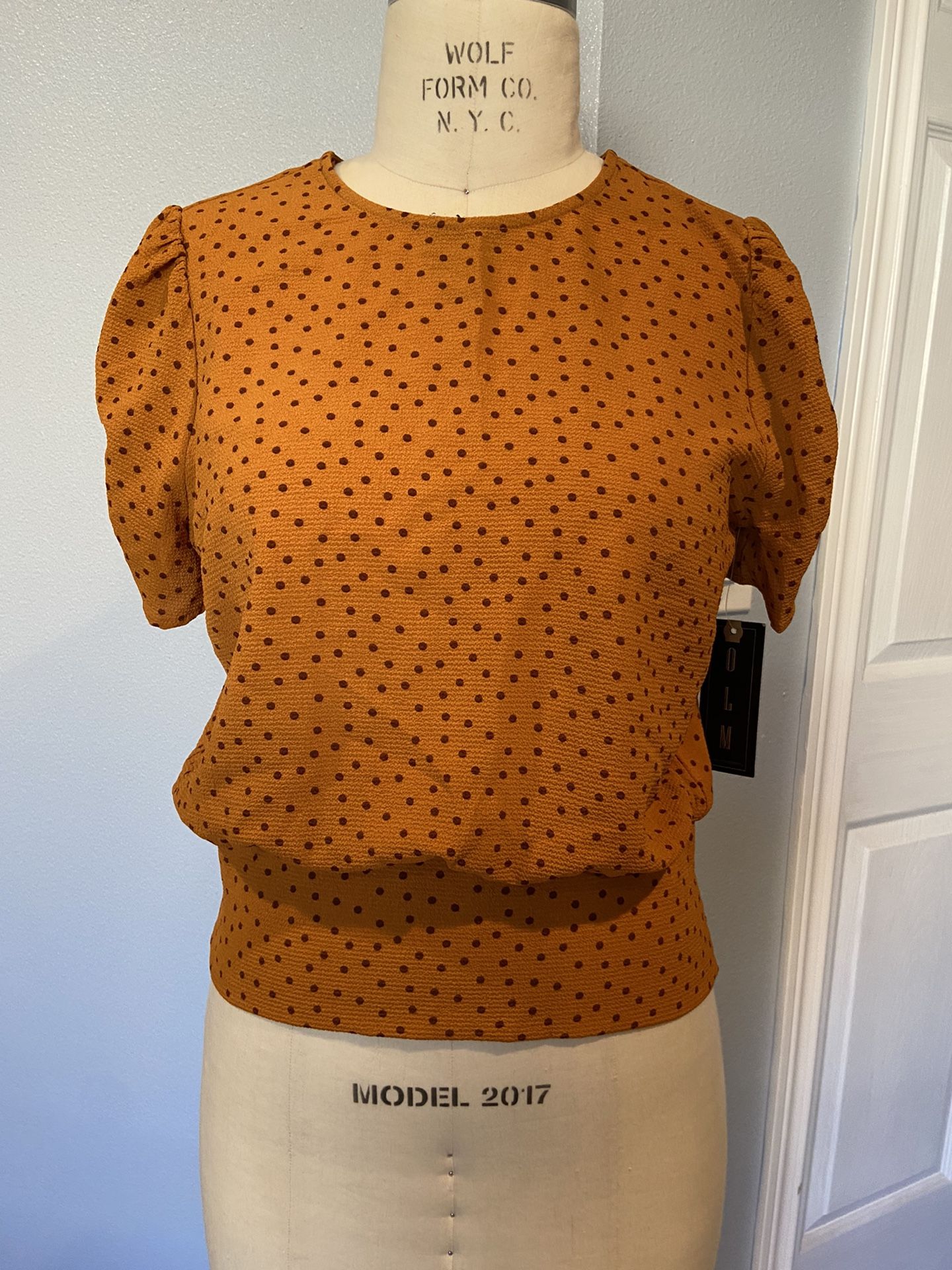 Polkas Dots Top - Size Small