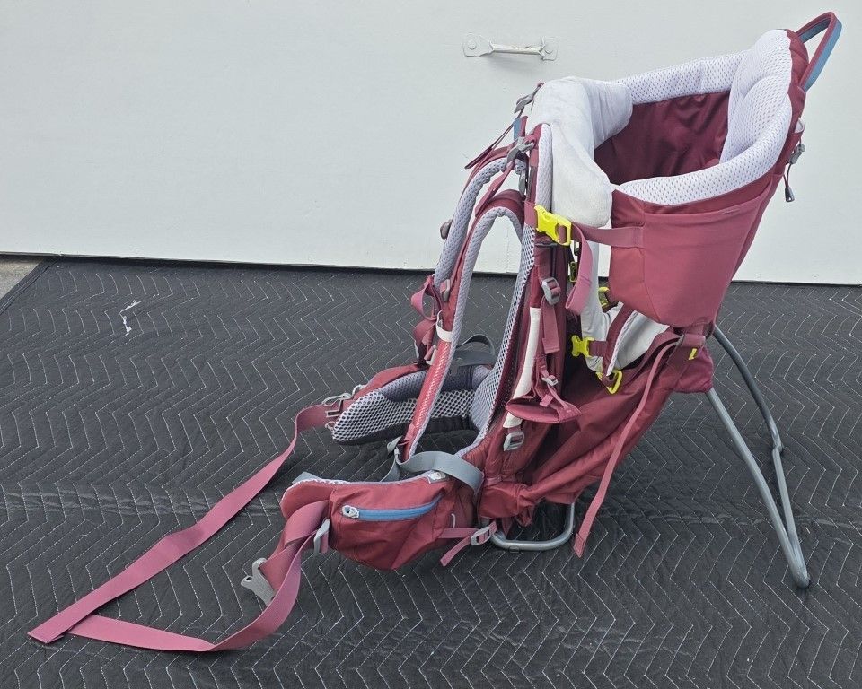 Deuter, Kid Comfort Active New Backpack USED ONCE