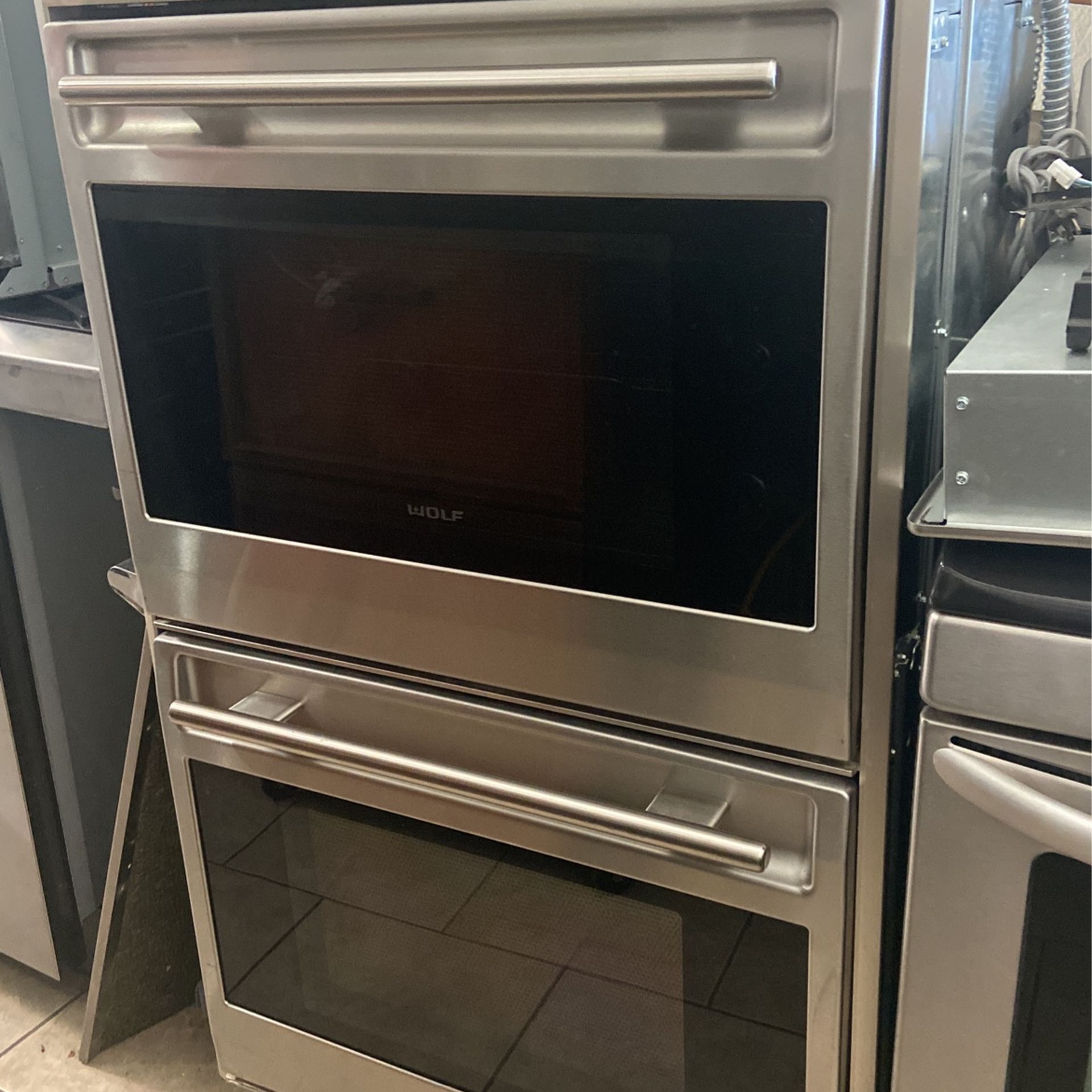Wolf Double Oven Set