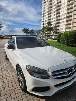 C300 Mercedes-Benz