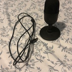 Razer Sieren Microphone 