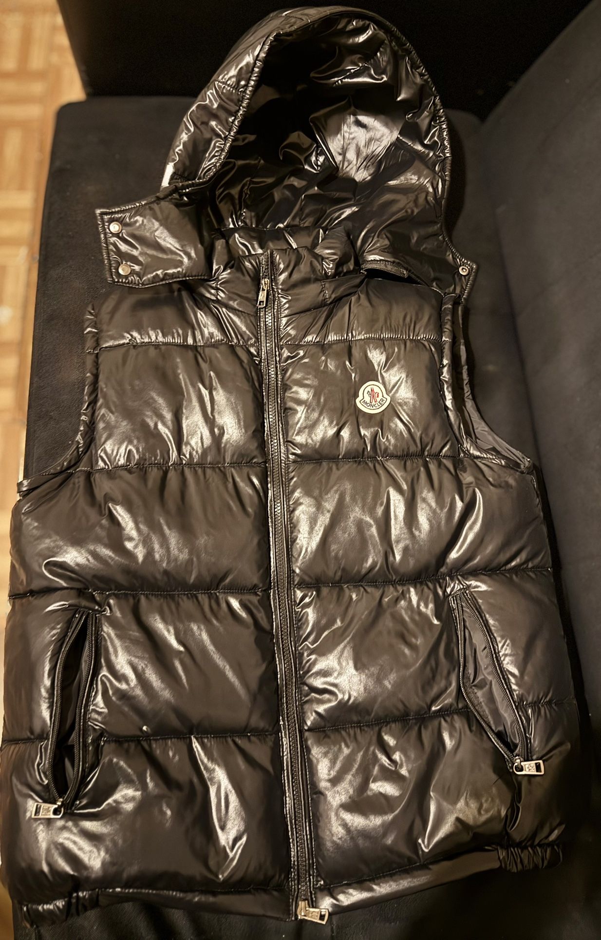 Black Moncler Vest Men’s Slim Fit L