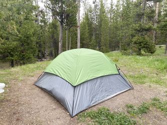 Coleman Tent 3 Person