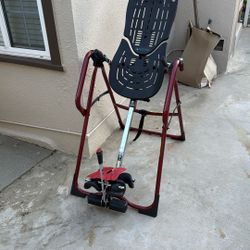 Teeter back stretcher