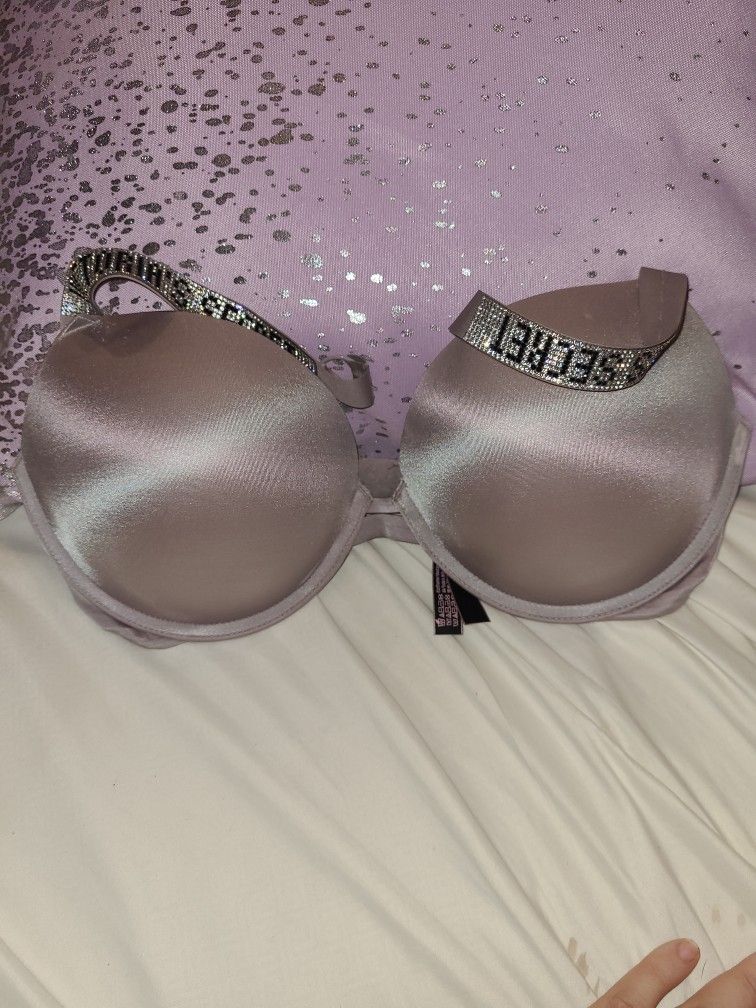 Vs Bra