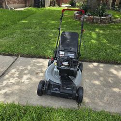 Murray Self Propelled Mower Like New $280 Price Firm// Seminueva Precio Firme $280