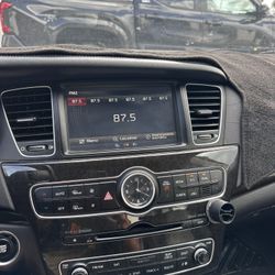 2014 KIA Cadenza