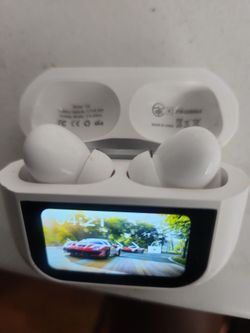 White Wireless Earbuds with Display Case