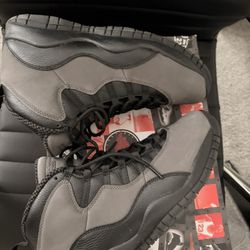 Jordan 10 Retro “Shadow” Sz 11.5