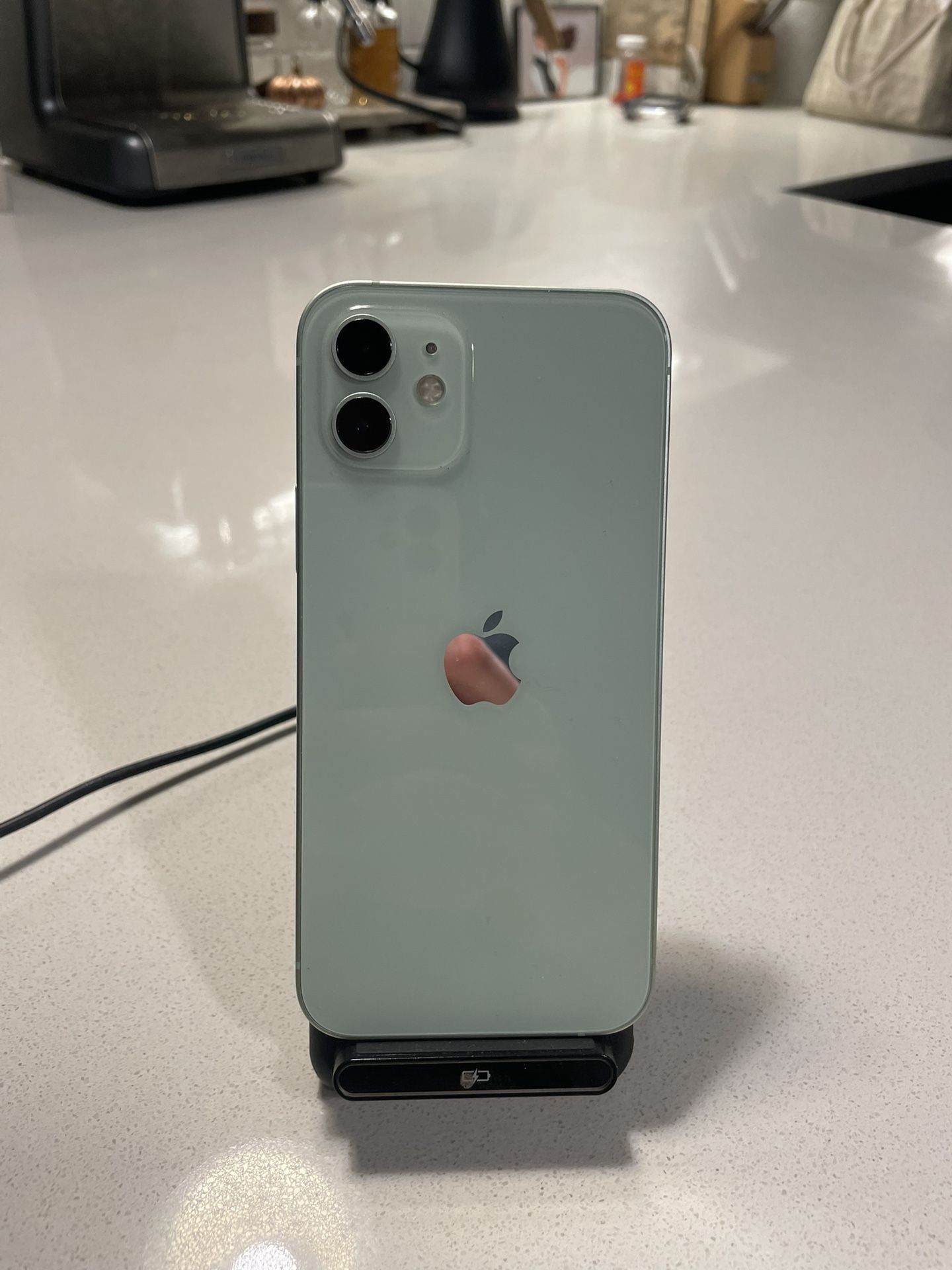 iPhone 12 64gb Green Unlocked