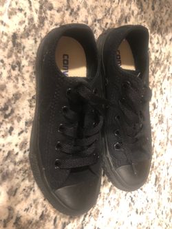 Black converse size 11 kids
