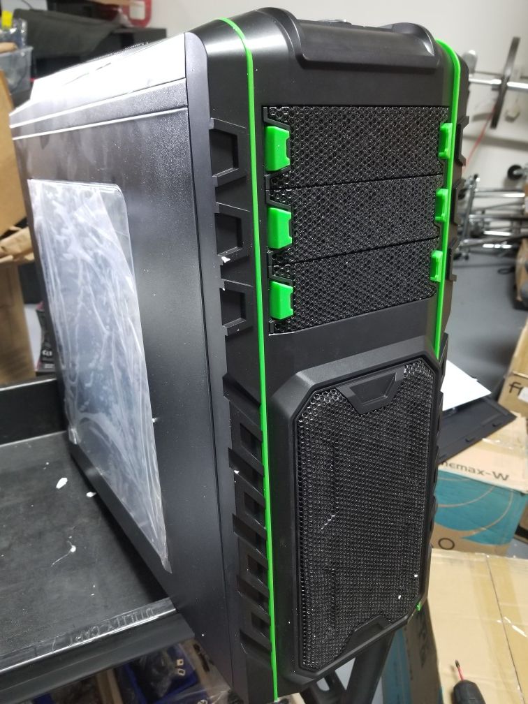 DIYPC Skyline-06-WG Black/Green Dual USB 3.0 ATX Full Tower Gaming Computer Case with 5 x 120mm Green Fans, Hot Swap Docking