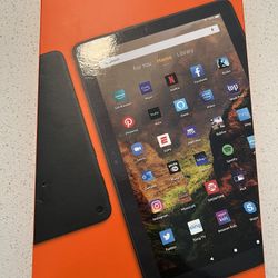 Amazon Fire HD 10 tablet, 10.1", 1080p Full HD, 32 GB, latest model (2021 release)