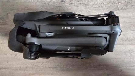 DJI Mavic 3 + DJI RC Pro + Extra Battery