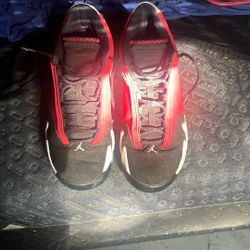 Gym Red 14’s (need gone asap) 