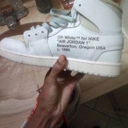 Off White Jordans 1