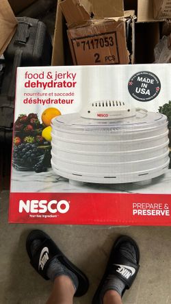 Dehydtrator and Jerky Seasoning 