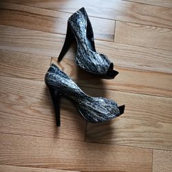 Size 9 High Heels 