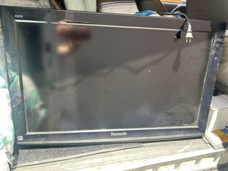 27” Panasonic LCD Tv