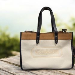 Coach Field Tote 30