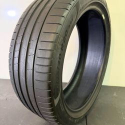 V765  245 40 20 99Y  Pirelli Pzero Run Flat  One Used Tire 70% Life 