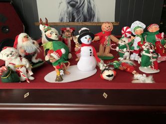 Must Go Asap  Annalee Lot Must Take All  20 Total 